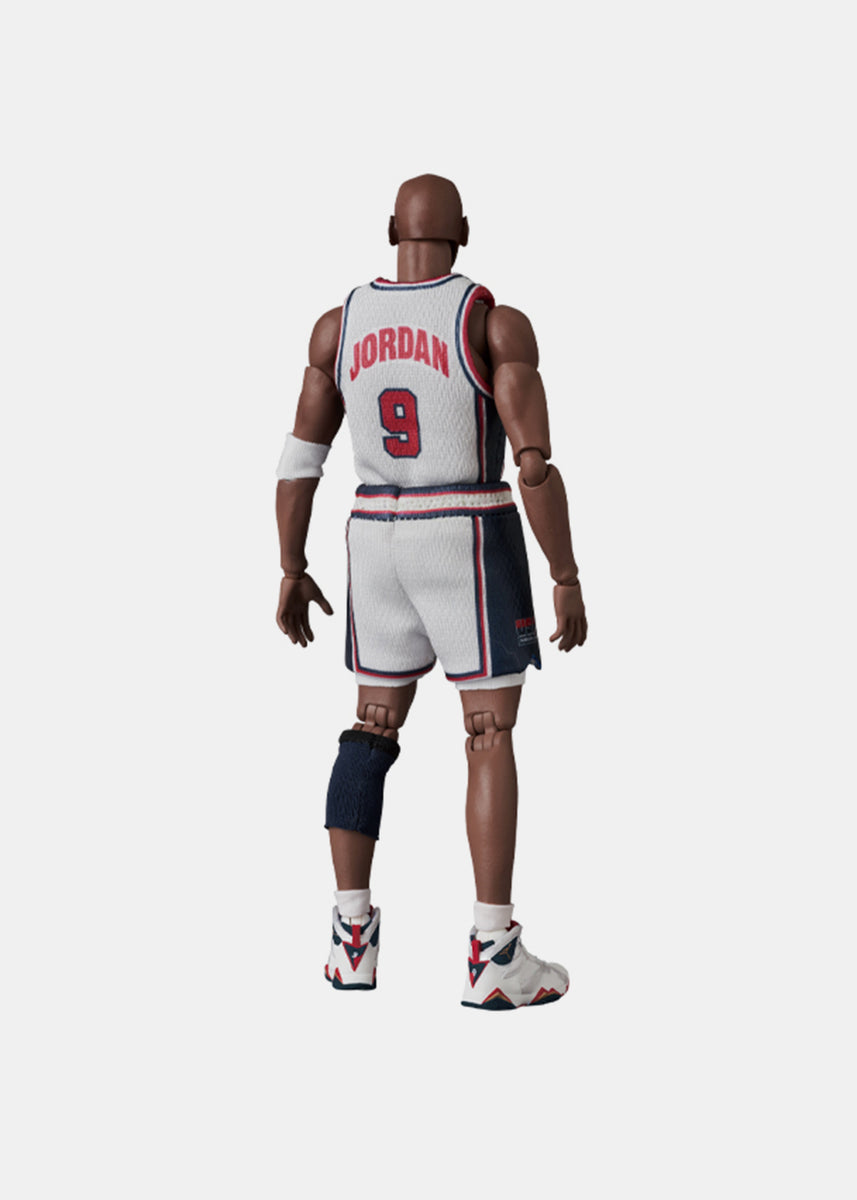 Michael Jordan MAFEX Action Figure | LEISURE CENTER