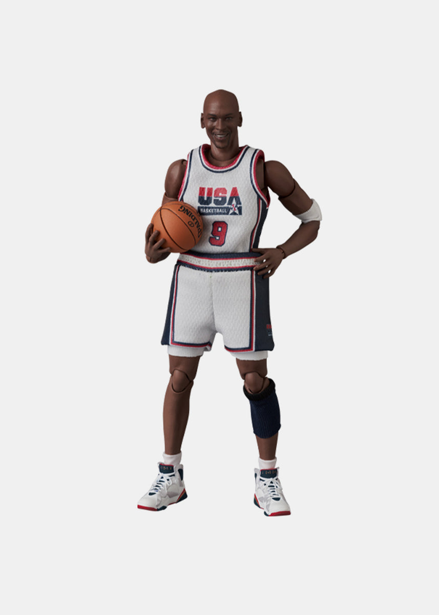 Michael Jordan MAFEX Action Figure | LEISURE CENTER