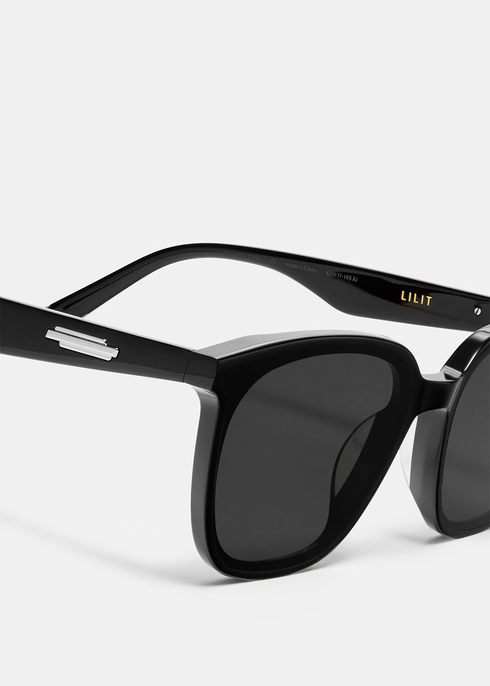LILIT-01 Sunglasses | LEISURE CENTER